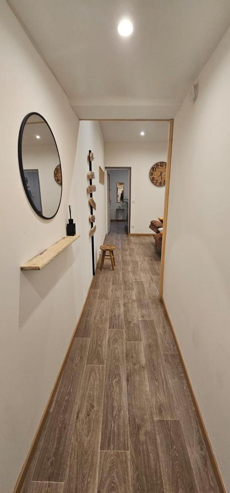 Le Refuge T3 Centre Ville 63M2 Pied Des Montagnes 阿尔贝维尔 外观 照片
